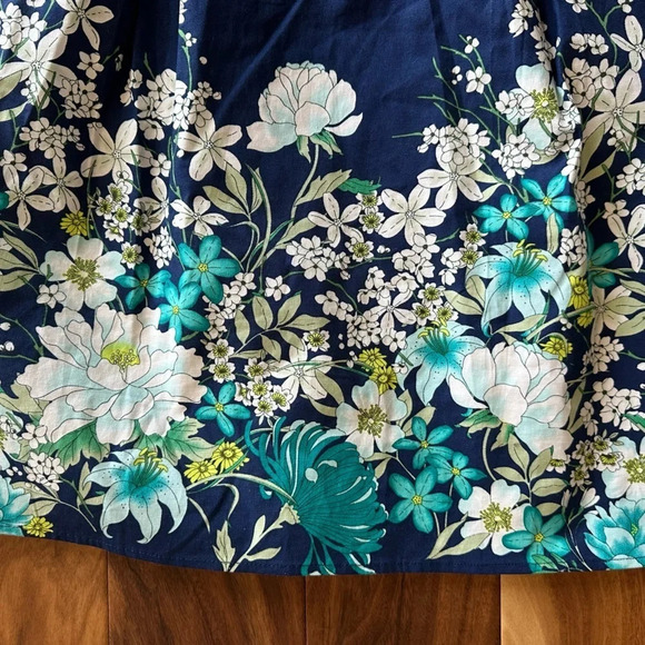 Old Navy Floral Strapless Dress size 4 - Picture 4 of 7